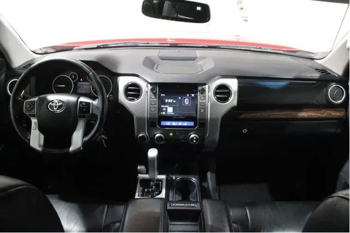 $19896 : Toyota Tundra 2016 4x4 Limit image 9