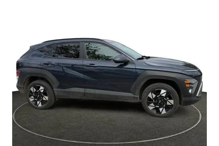 $26175 : Hyundai KONA 2025 AWD SEL 4d image 6