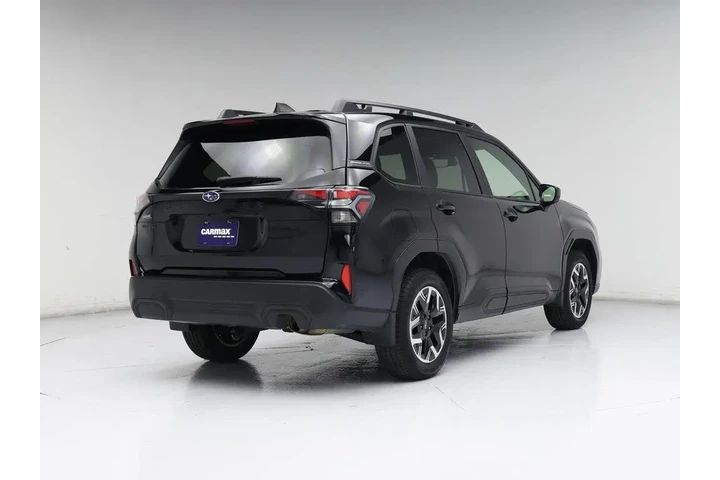 $31998 : Subaru Forester 2025 AWD Pre image 8