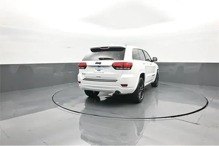 $26358 : Jeep Grand Cherokee 2021 4x4 image 7