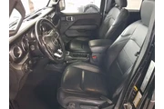 $37500 : Jeep Wrangler 2023 4x4 Sahar thumbnail