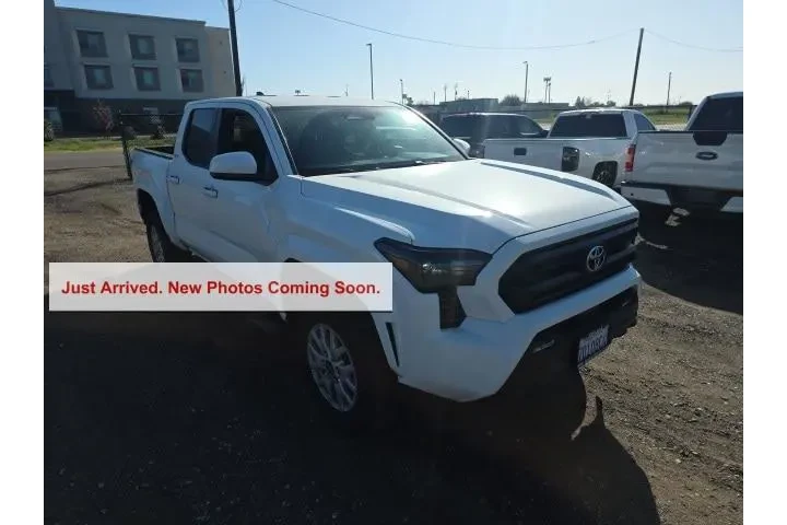 $35900 : Toyota Tacoma 2024 4x2 SR5 4 image 1