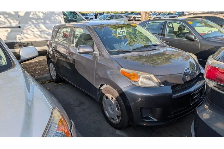 $9990 : 2012 xD image 10