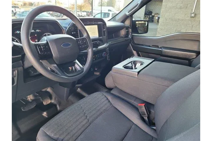 $35997 : Ford F-150 2023 4x4 XLT 4dr image 7