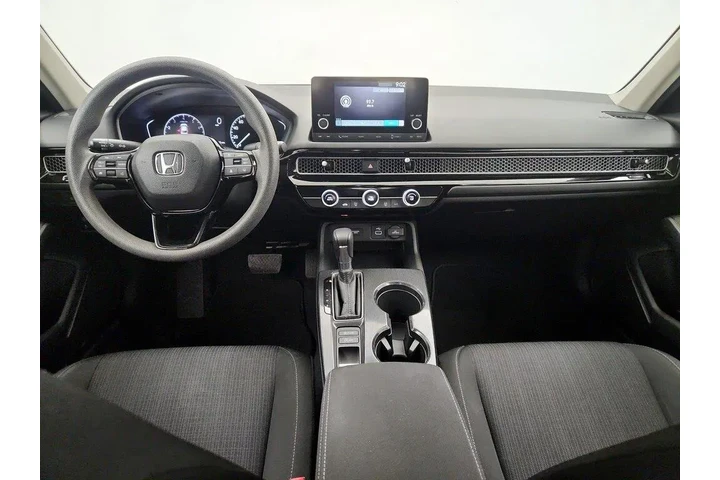 $23998 : Honda Civic 2022 LX 4dr Seda image 9