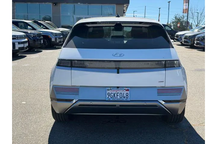 $28792 : Hyundai IONIQ 5 2023 AWD Lim image 6