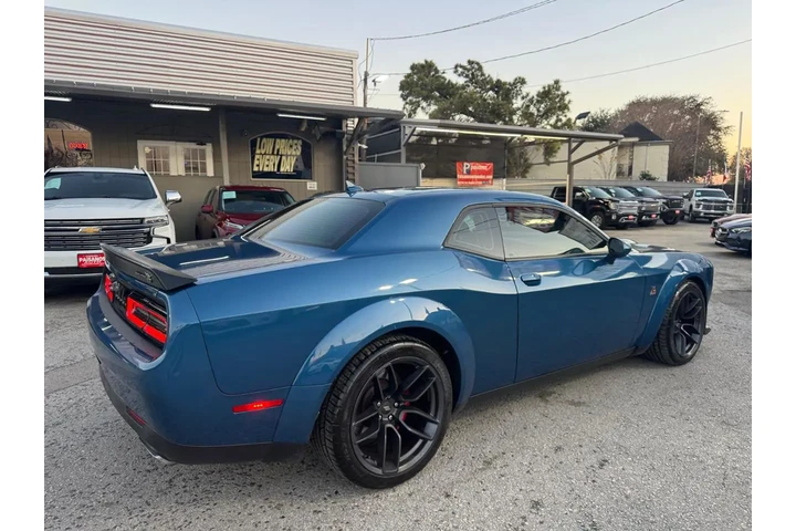 2020 Challenger R/T SCAT Pack image 4