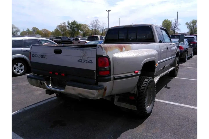 $2390 : 1997 Ram 3500 Club Cab 155 WB image 3