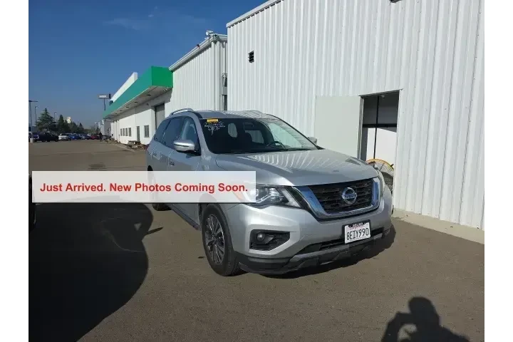 $14800 : Nissan Pathfinder 2019 4x4 S image 1