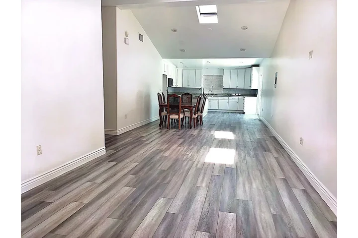 $1400 : Garden Grove 3 & 2 image 4