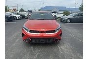 $23995 : Kia Forte 2024 GT-Line 4dr S thumbnail