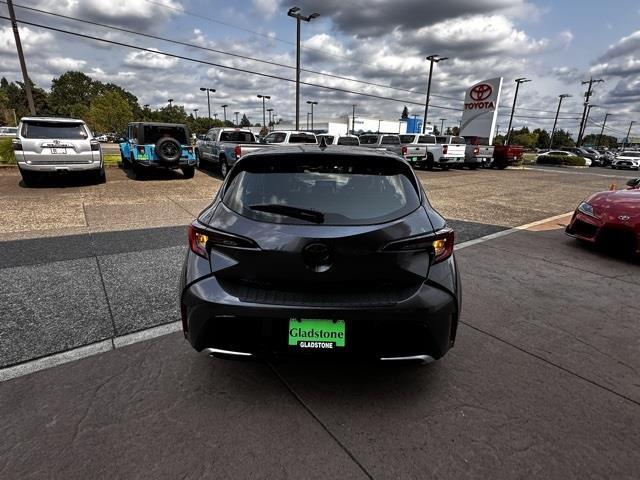 $29067 : 2025 Corolla Hatchback XSE image 4