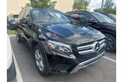 $15215 : Mercedes-Benz GLC 2018 GLC 3 thumbnail