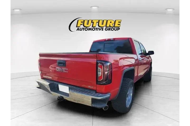 $32997 : GMC Sierra 1500 2018 4x4 SLT image 3