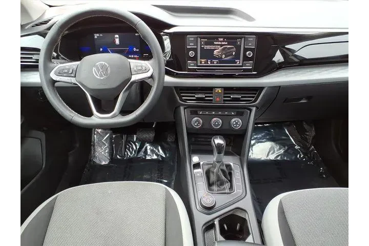 $15670 : Volkswagen Taos 2022 AWD S 4 image 8