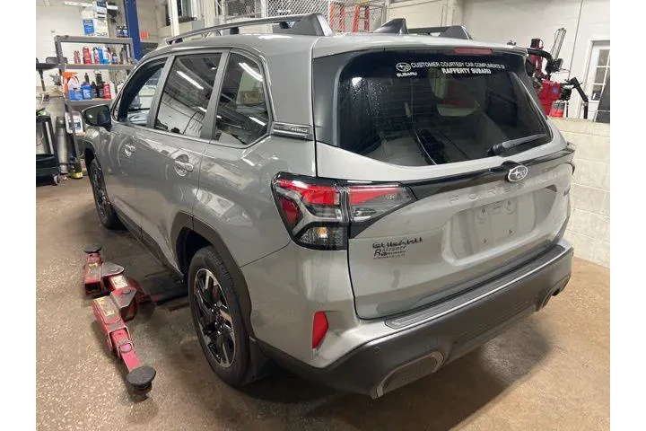 $39000 : Subaru Forester 2025 AWD Lim image 5