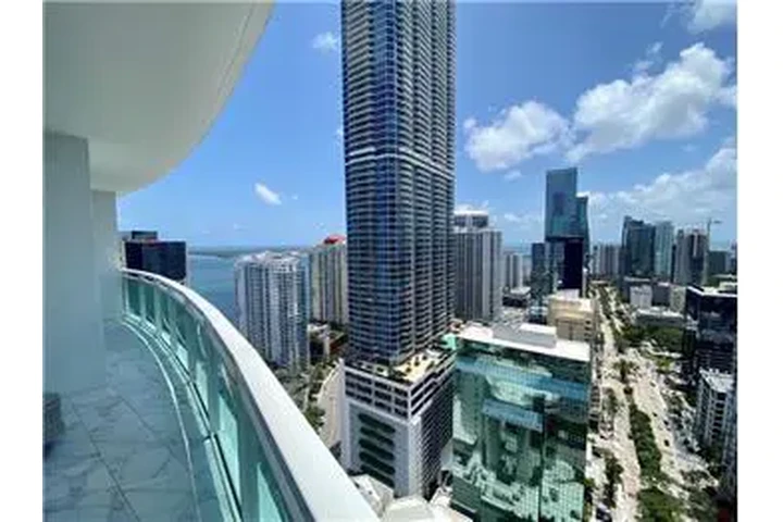 $5600 : Rental property with 2 bedro image 8