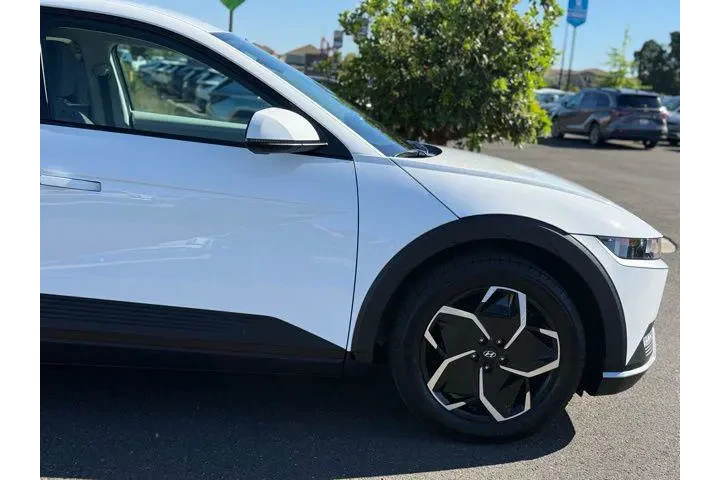 $24444 : Hyundai IONIQ 5 2024 SEL 4dr image 10