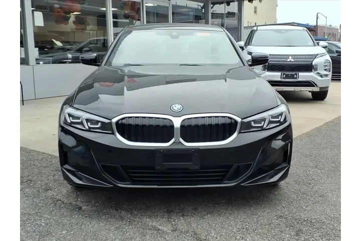 $35999 : BMW 3 Series 2023 AWD 330e x image 2