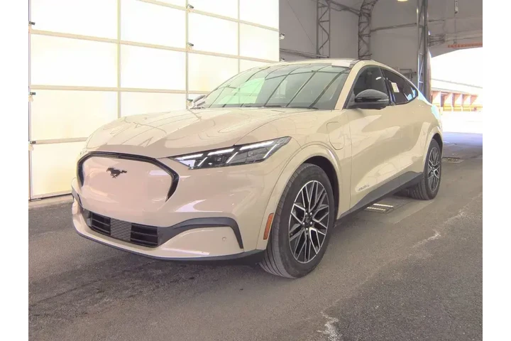 $32999 : Ford Mustang Mach-E 2025 AWD image 1