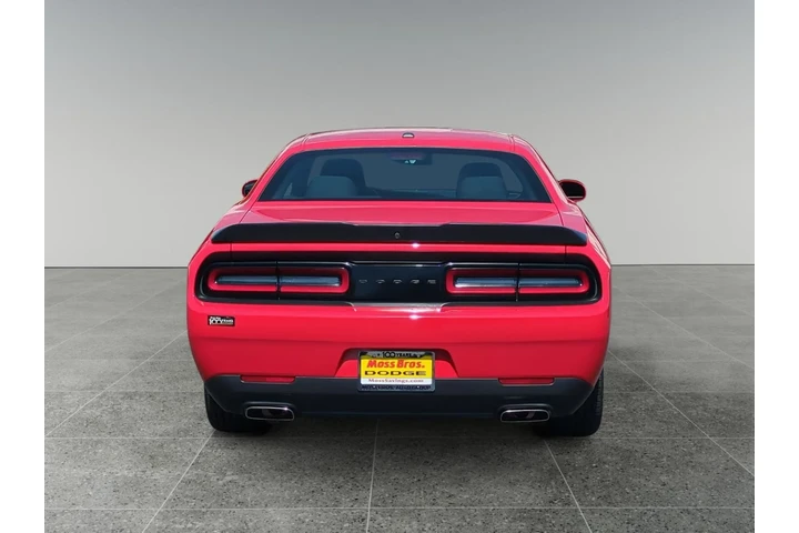 $28855 : Dodge Challenger 2022 SXT 2d image 4