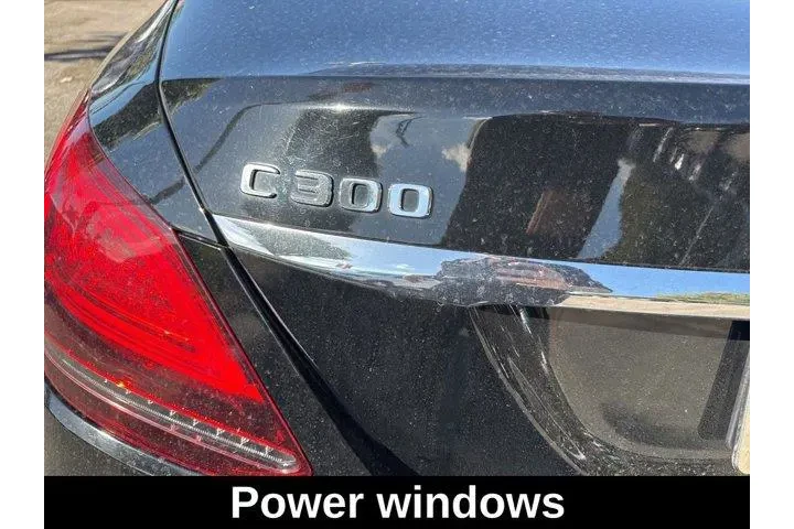$22999 : Mercedes-Benz C-Class 2020 C image 6
