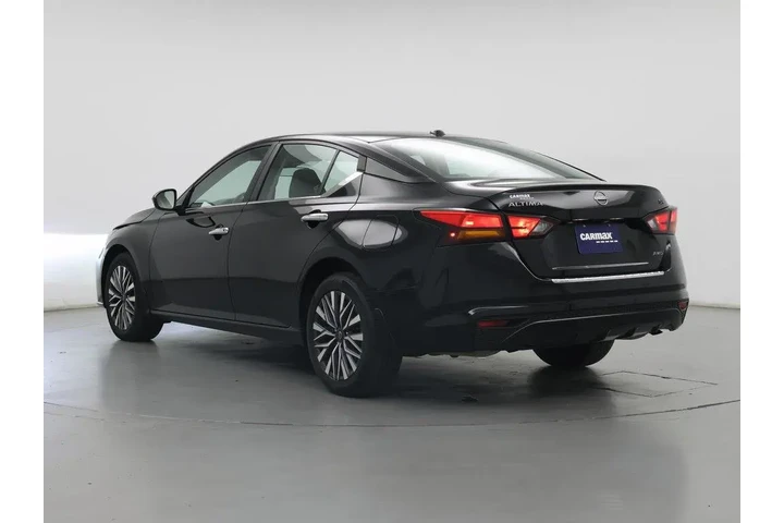 $23998 : Nissan Altima 2023 AWD 2.5 S image 2