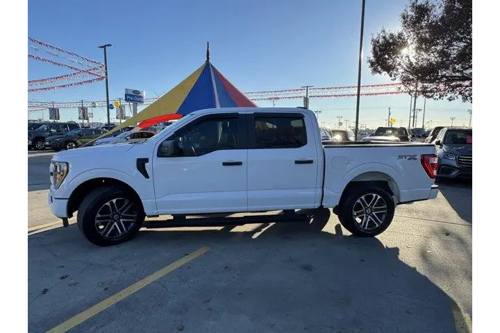 $32987 : Ford F-150 2023 4x2 Lariat 4 image 9