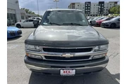 $34910 : 2002 Suburban LT thumbnail