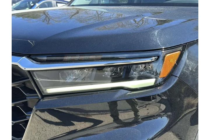 $37985 : Honda Pilot 2023 AWD Touring image 6