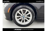 $14495 : BMW 3 Series 2018 320i 4dr S thumbnail