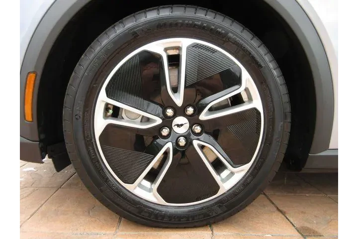 $22999 : Ford Mustang Mach-E 2022 AWD image 8