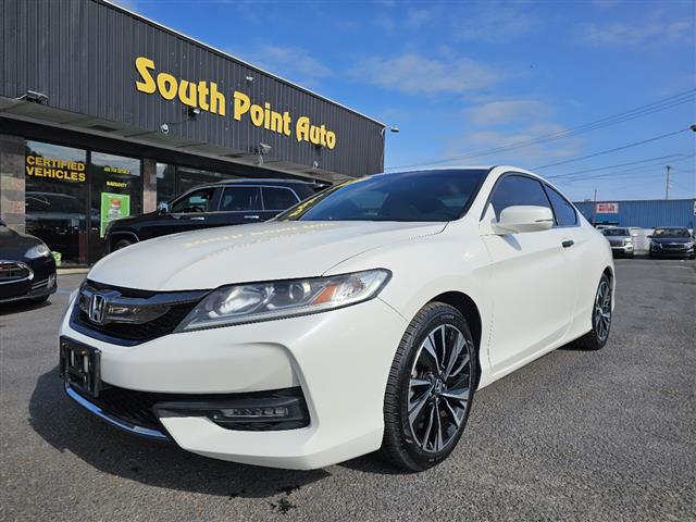 $16900 : 2017 Accord image 3