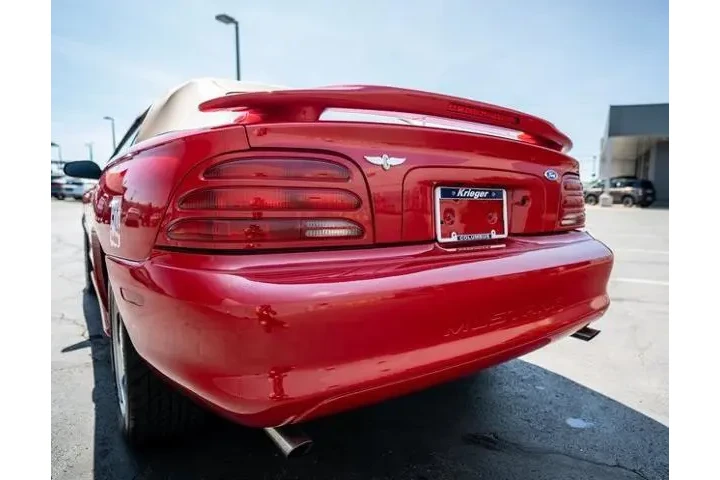 $32500 : Ford Mustang SVT Cobra 1994 image 5