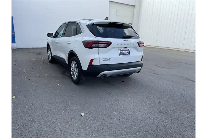 $21300 : Ford Escape 2023 Active 4dr image 5