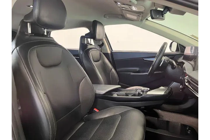 $21862 : Kia EV6 2022 Wind 4dr Crosso image 10