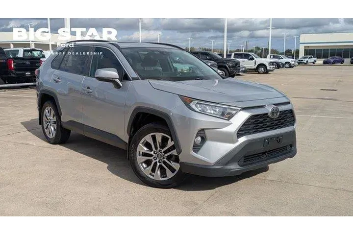 $18000 : Toyota RAV4 2019 XLE Premium image 1