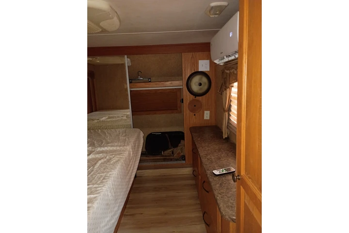 $1000 : rento rv image 3