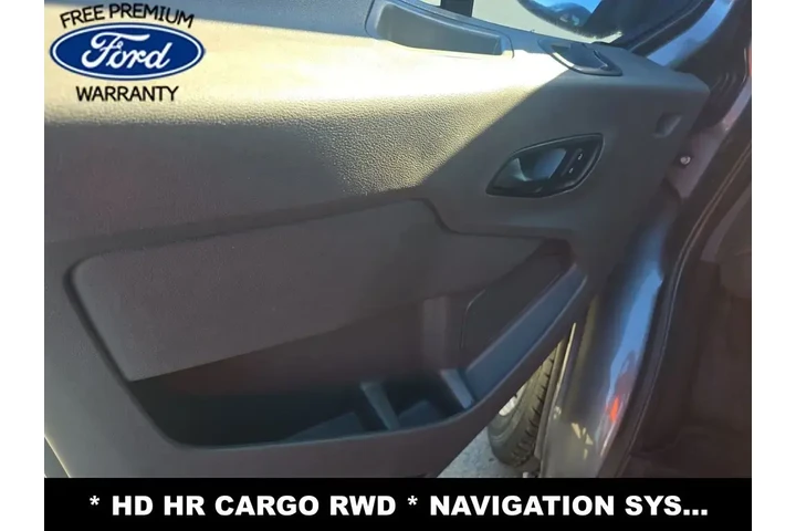 $27999 : Ford Transit 2022 350 HD 3dr image 9