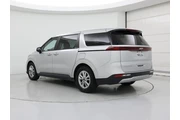 $22998 : Kia Carnival 2022 LX 4dr Min thumbnail
