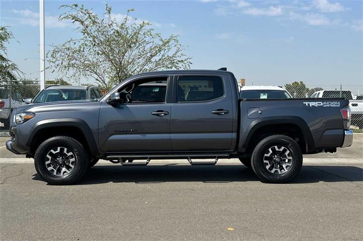 $38850 : Tacoma TRD Off-Road image 9