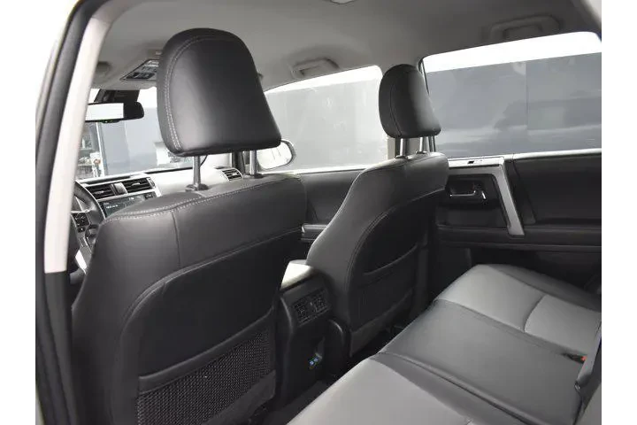 $36826 : Toyota 4Runner 2024 4x4 SR5 image 9