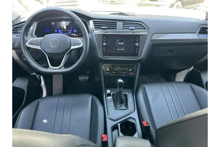 $18441 : Volkswagen Tiguan 2023 SE 4d image 10