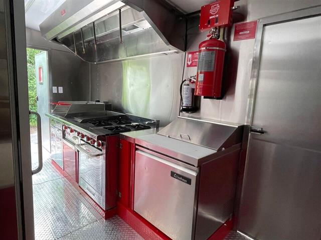 $39000 : 2024 Concession Trailer 8.5 x image 7