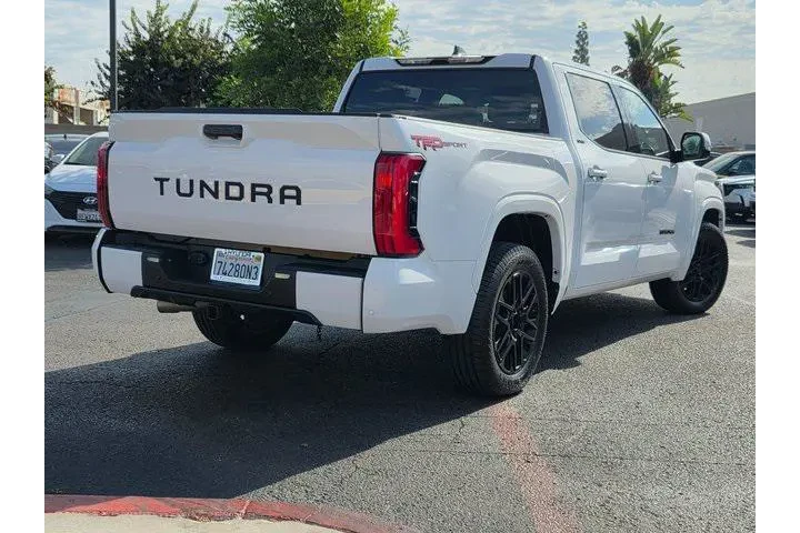 $38500 : Toyota Tundra 2022 4x2 SR5 4 image 5