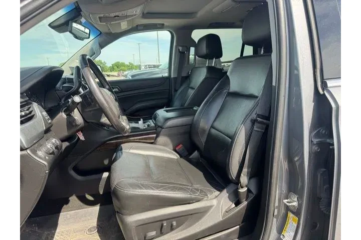 $25982 : Chevrolet Tahoe 2018 4x4 LT image 10