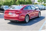 $12000 : Hyundai SONATA 2016 Sport 4d thumbnail