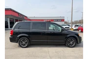 2017 Grand Caravan SXT en Lexington