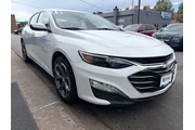 $15995 : 2023 Malibu FWD 1LT thumbnail