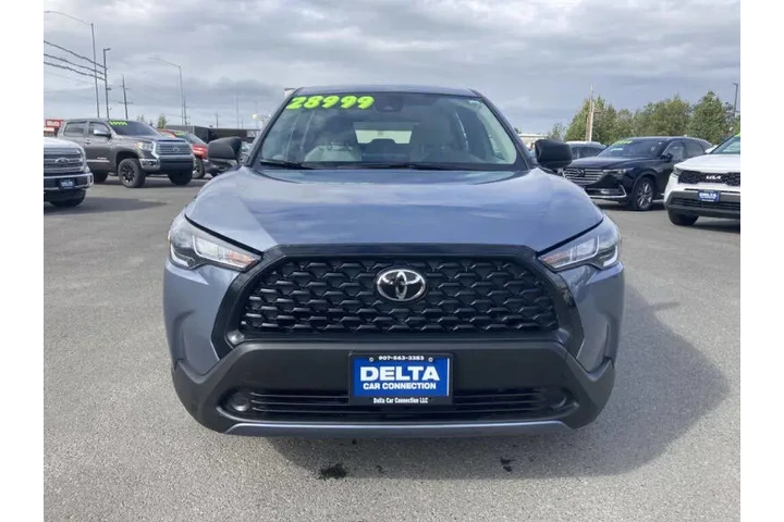 $28999 : 2022 Corolla Cross L image 3